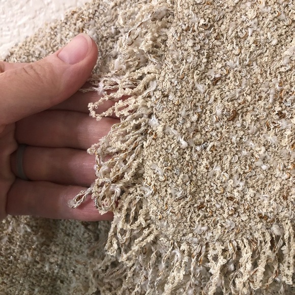 St. John Tweed Knit Shimmer Blazer Jacket Tassel Trim in Beige - Size 12 - Picture 5 of 8